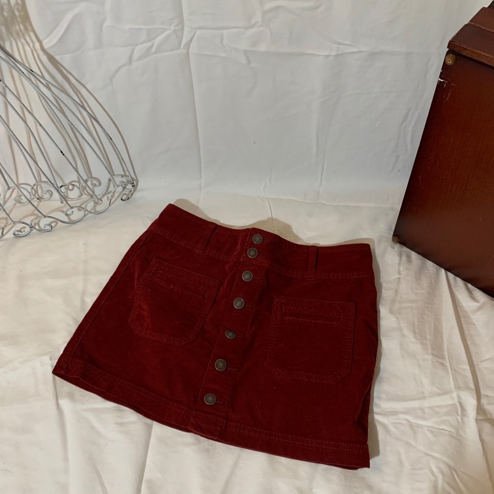 Cute mini skirt with POCKETS!!